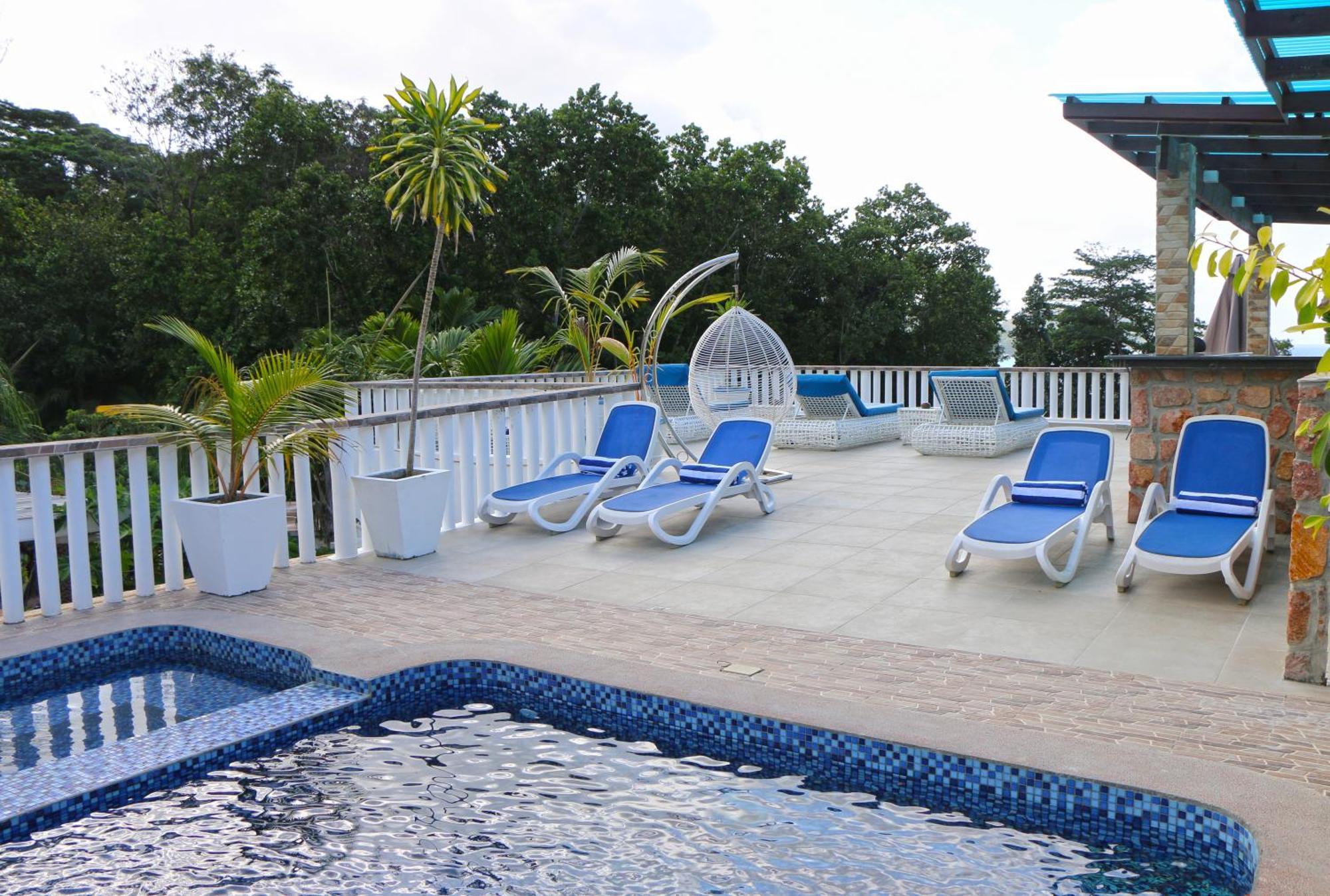 Ocean Blue Bay Anse Volbert Village Exterior foto
