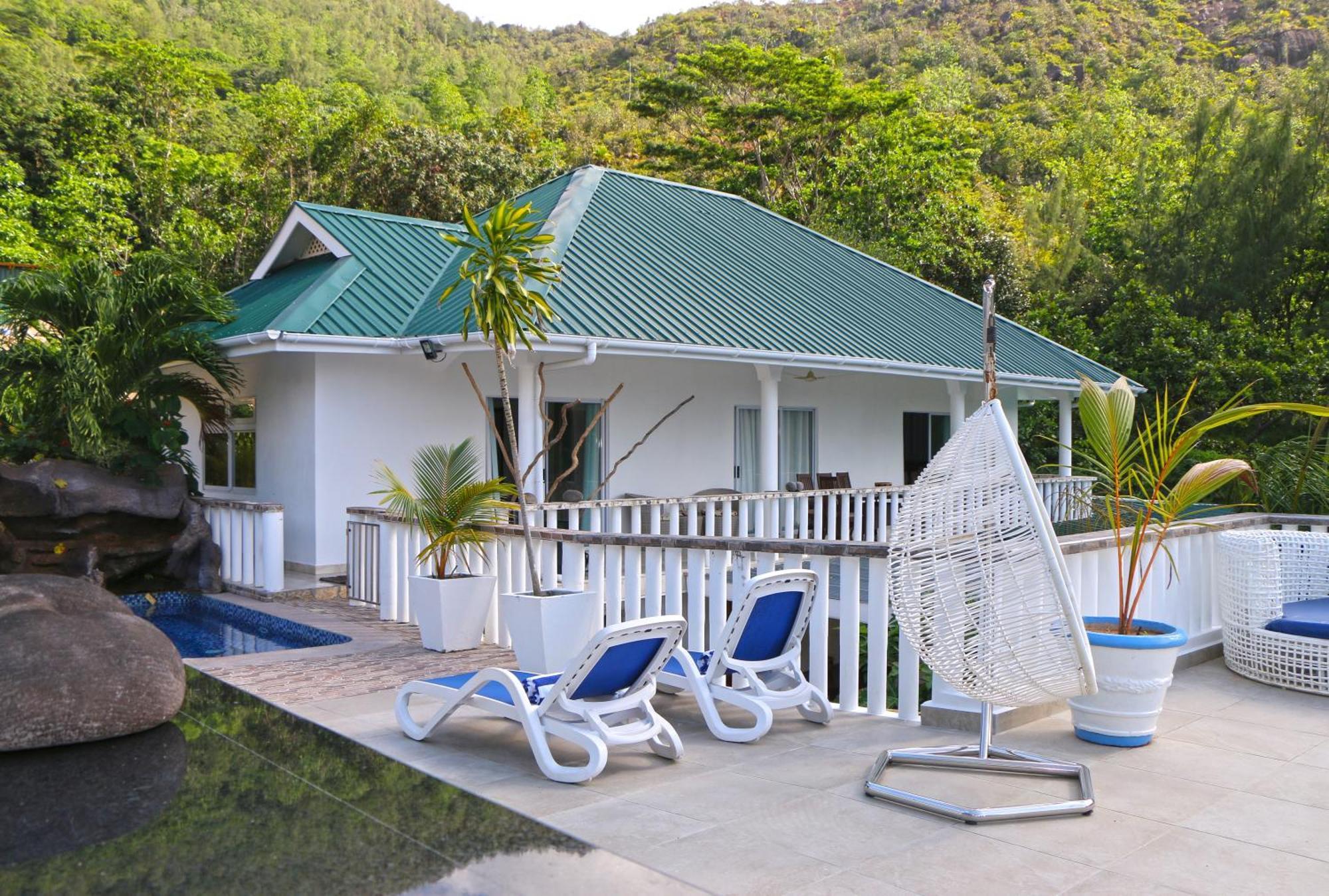 Ocean Blue Bay Anse Volbert Village Exterior foto