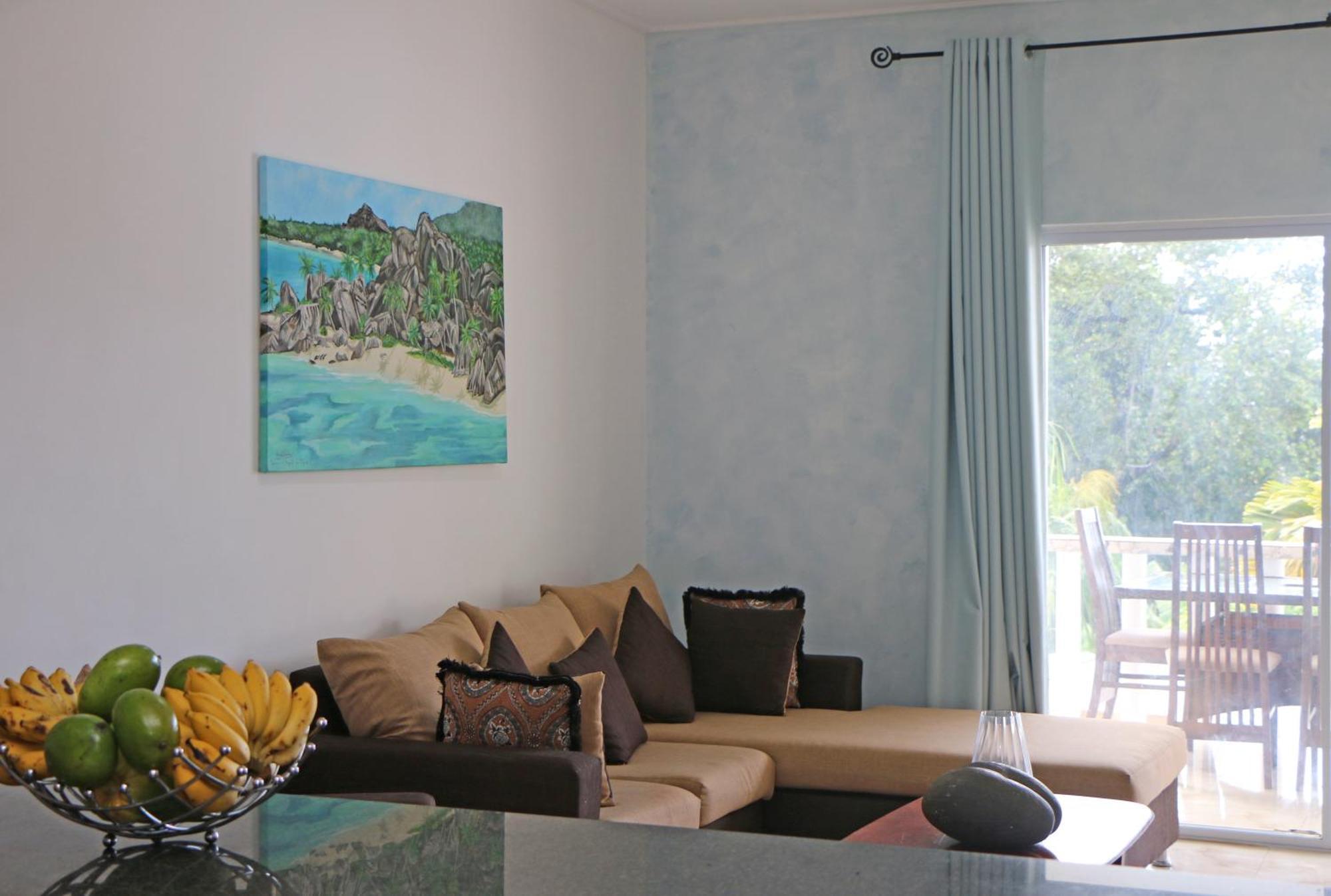Ocean Blue Bay Anse Volbert Village Exterior foto