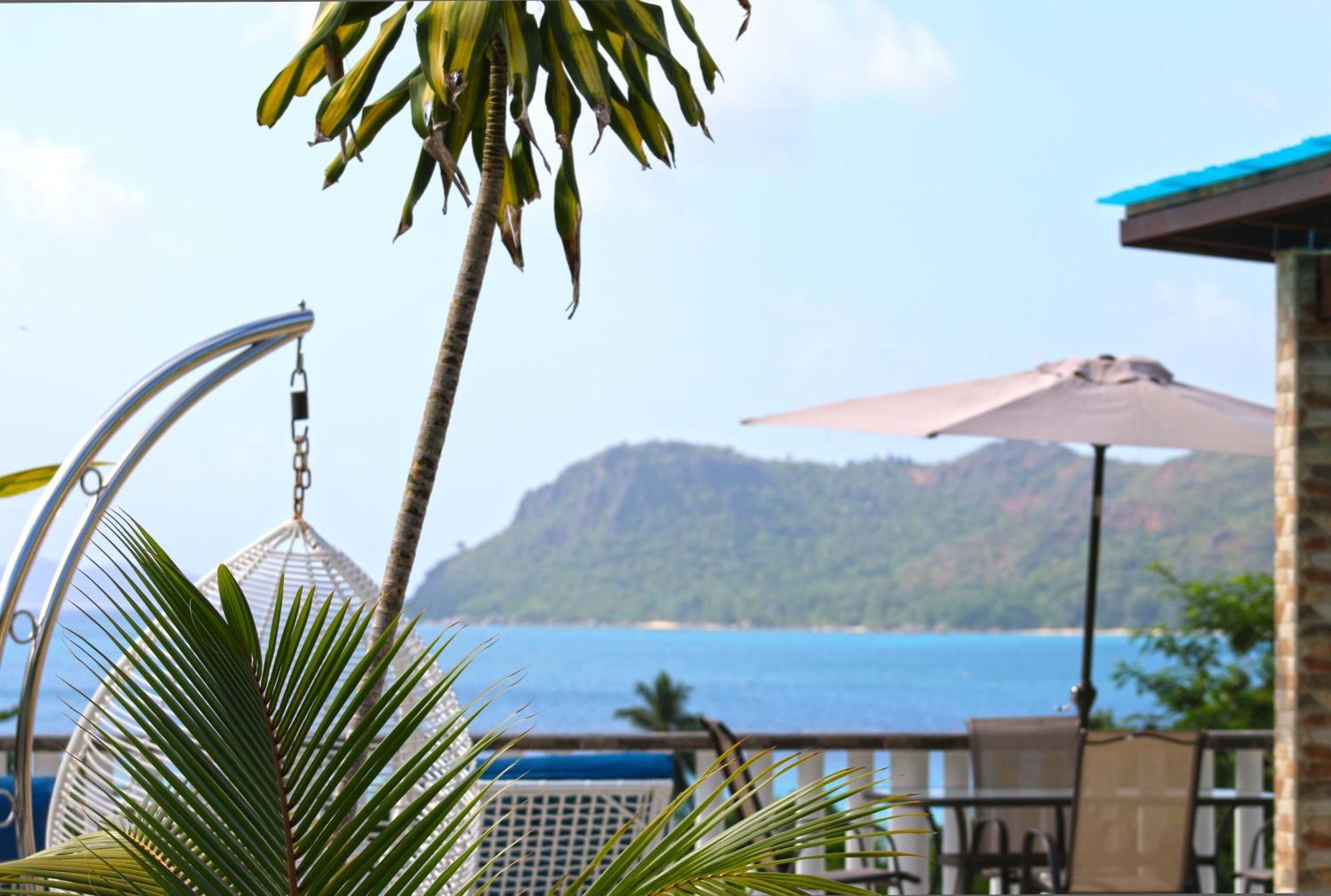Ocean Blue Bay Anse Volbert Village Exterior foto