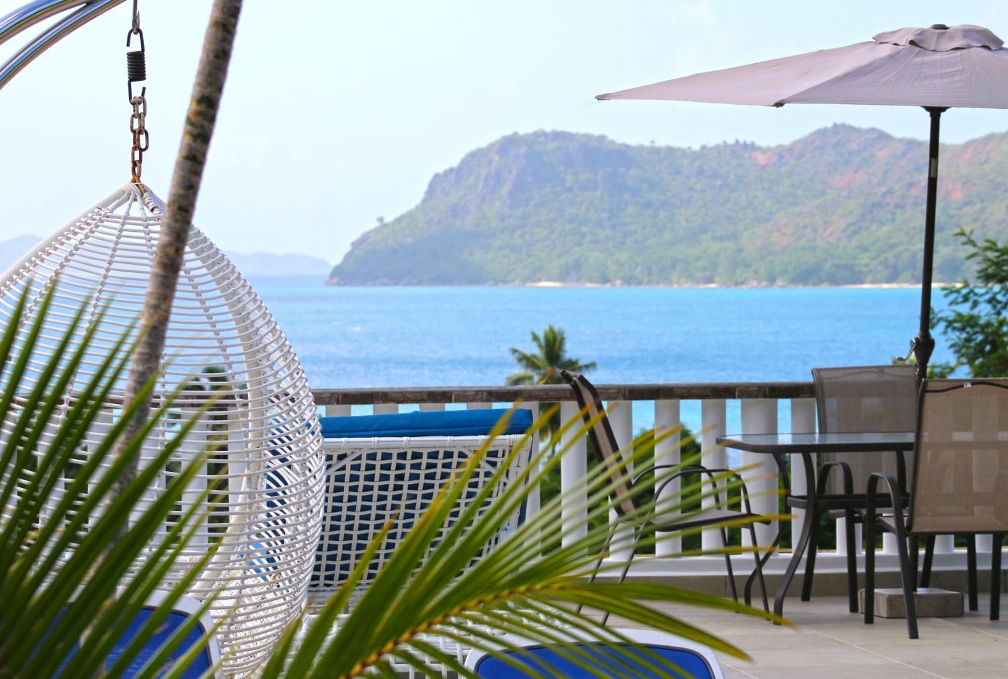 Ocean Blue Bay Anse Volbert Village Exterior foto