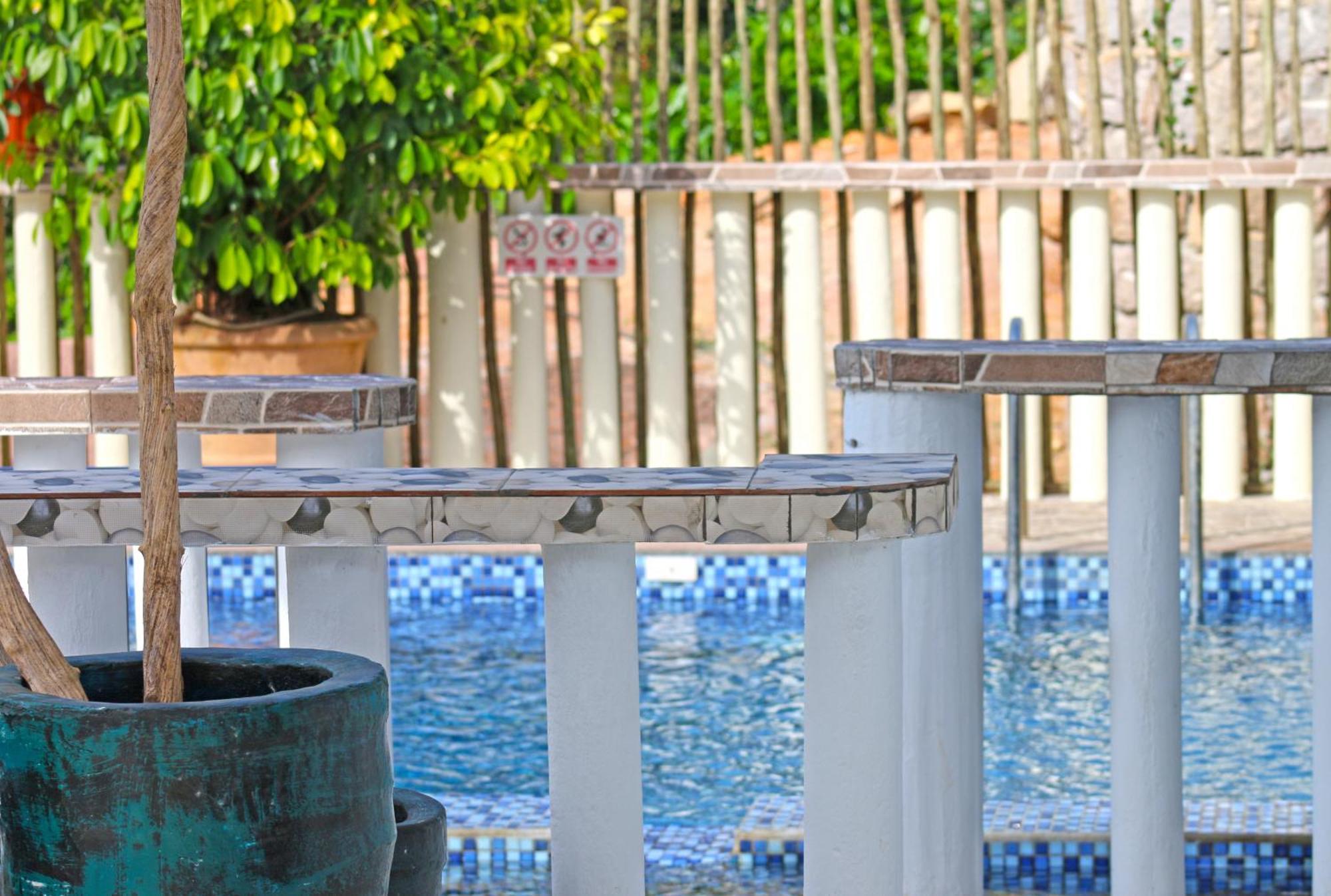 Ocean Blue Bay Anse Volbert Village Exterior foto